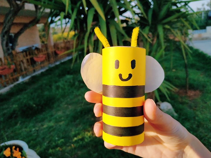 3 ανοιξιάτικες κατασκευές απο ρολά χαρτιού υγείας